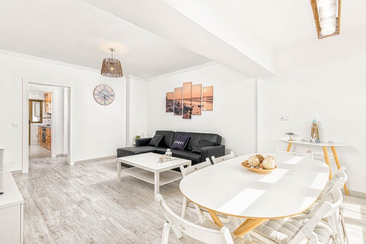 Benalmádena, frente a la playa y Puerto Marina Apartamento Exterior foto